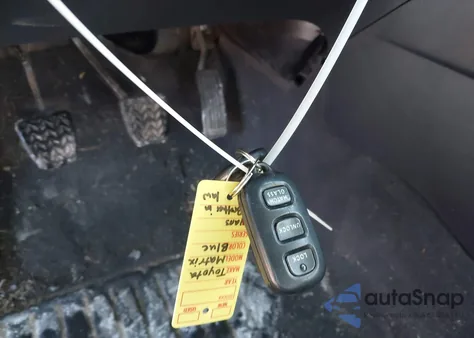 2007 Toyota Matrix z USA, uszkodzony, nr VIN 2T1KR32E07C664646